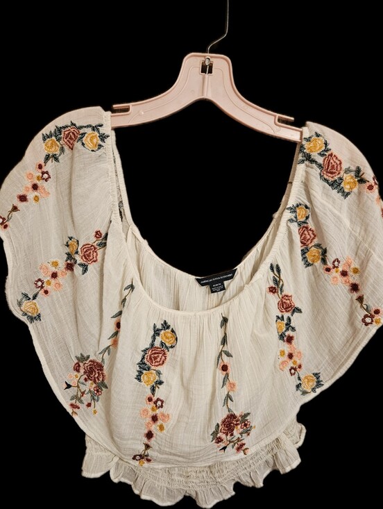 American Eagle Outfitters Tops - Embroidered Ivory Floral Peasant Top
